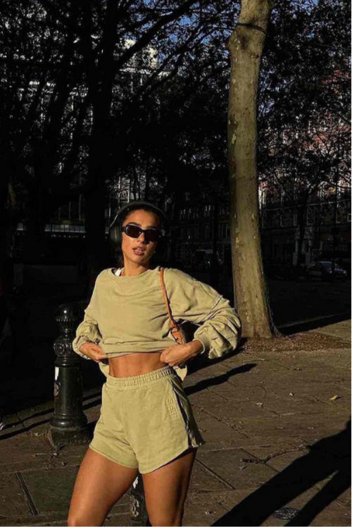 Essential Shorts - Matcha Green