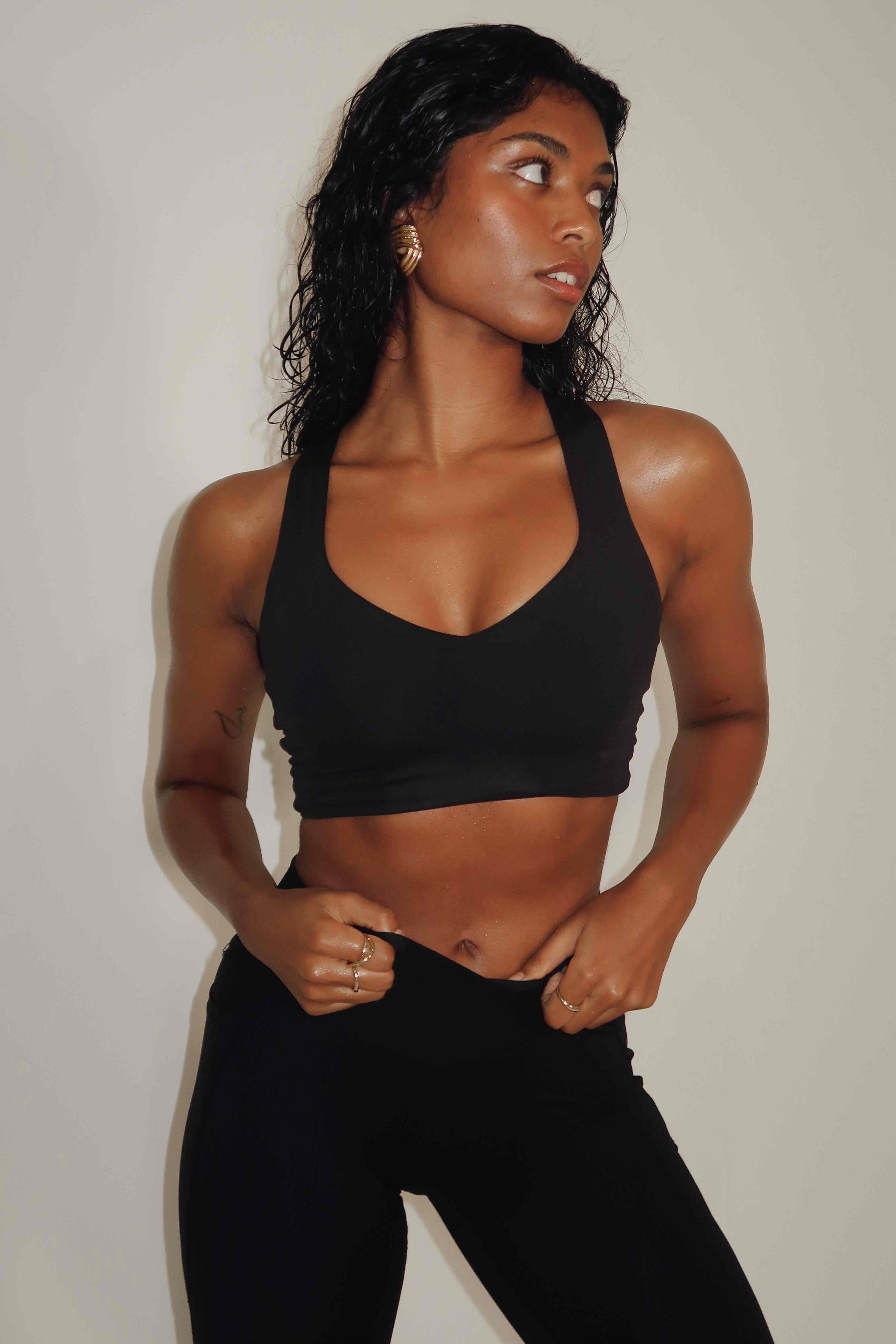 Active V Curve Bra - Black Onyx